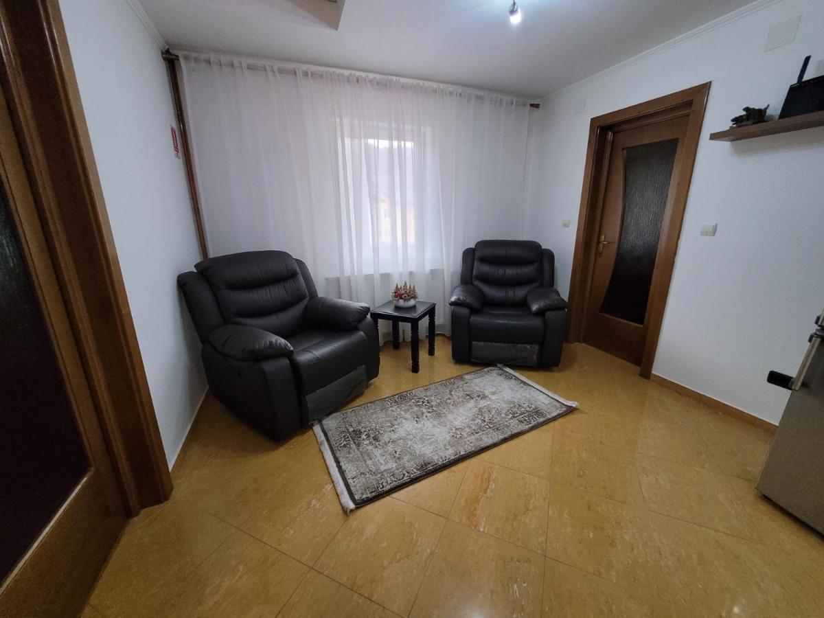 Villa Mery Moisei Exterior photo